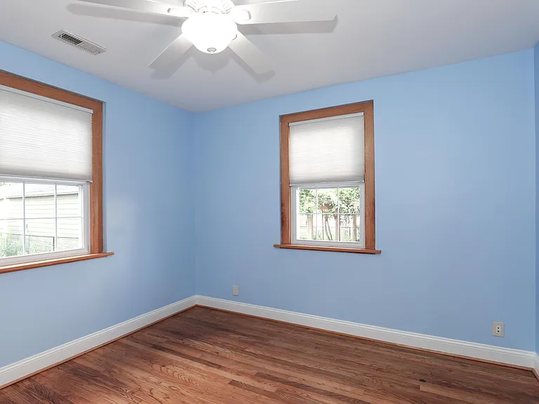 15 W Howell Ave — Photo 30