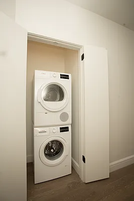 Rented by Blip LLC | media 13