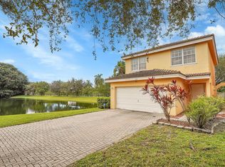 7251 Sienna Ridge Ln, Fort Lauderdale, FL 33319