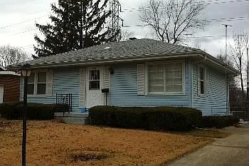 214 Brookwood Dr photo 1