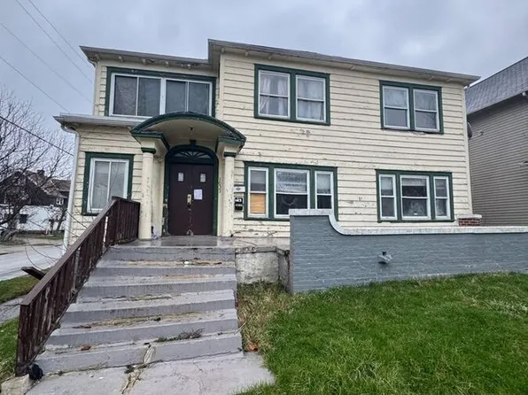 1633 Eddington Rd #1, Cleveland, OH 44118