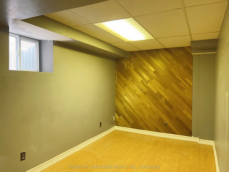 8 Lesskim Ct #BASEMENT — Photo 5