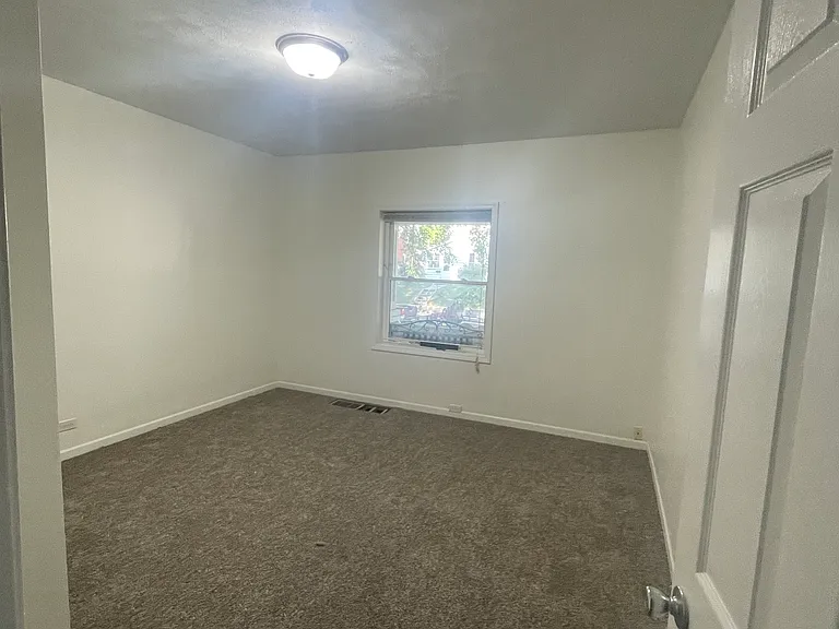 124 National Ave SW #1 — Photo 9