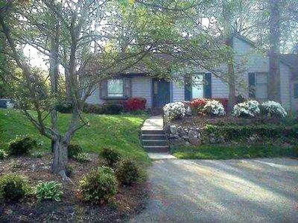 926A Chatfield Sq, Jamestown, NC 27282