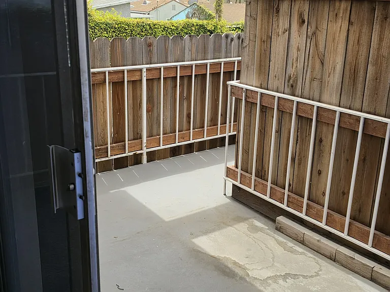 12530 Culver Blvd #18 — Photo 9