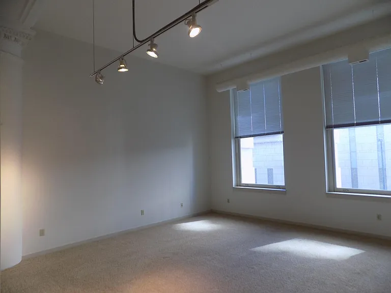 The Brandeis Apartments — Photo 42