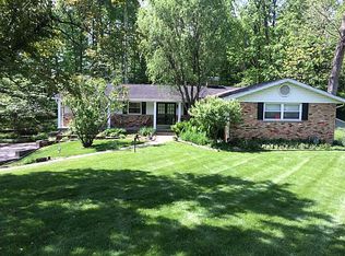 1615 Winding Trl, Springfield, OH 45503