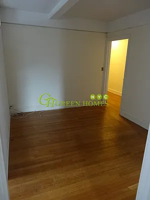 Rented by Green Home NY Realty LLC | media 13