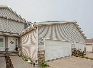 5147 Kacena Ave, Marion, IA 52302