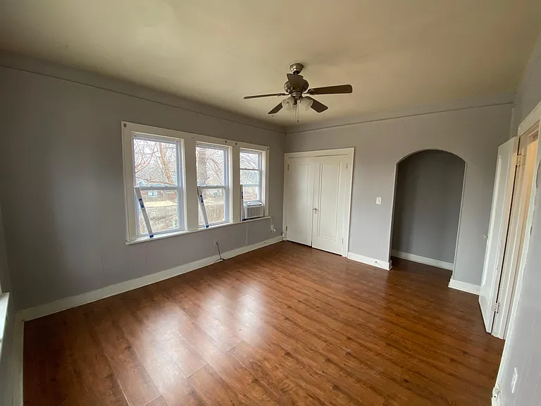 127 NW 31st St #6 — Photo 12