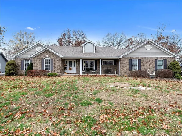 5128 Country Club Dr, High Ridge, MO 63049