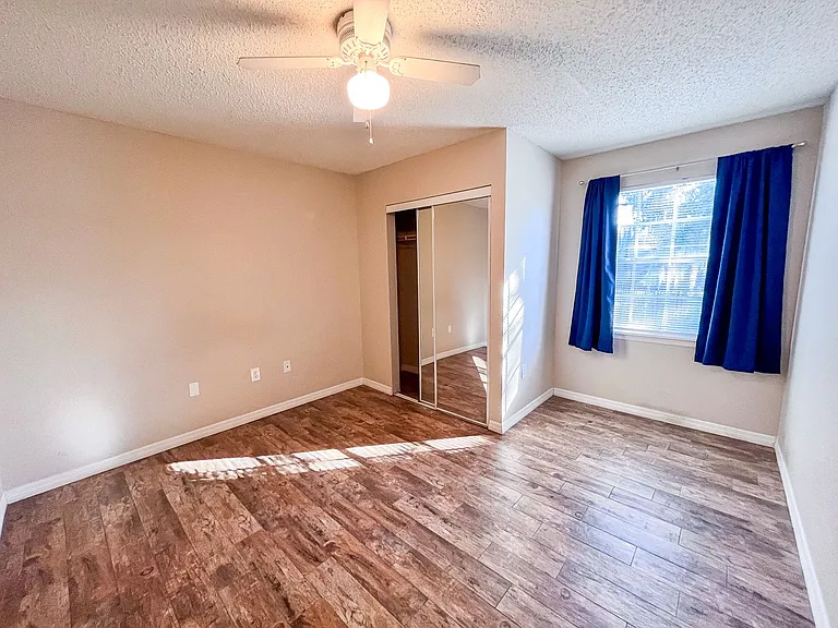 3705 SW 27th St #1118 — Photo 12