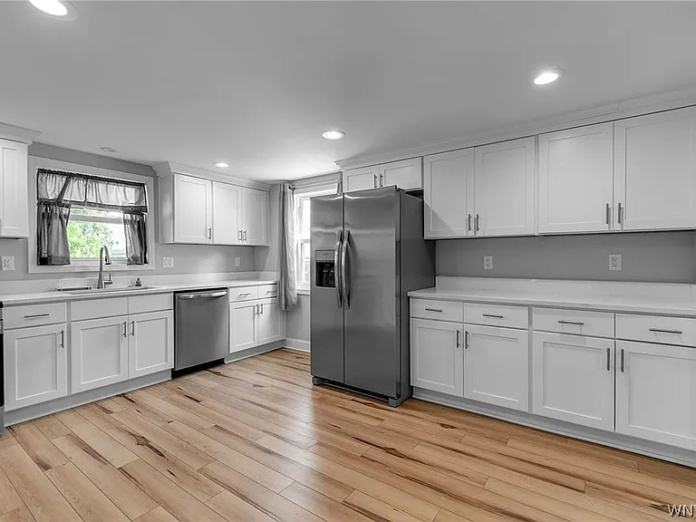 4563 Union Rd #RIGHT SIDE — Photo 3