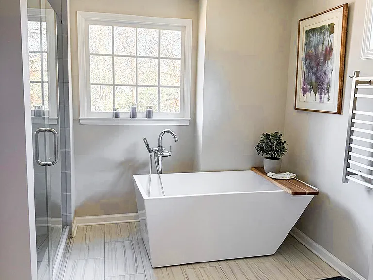 635 Harold Ave NE — Photo 17