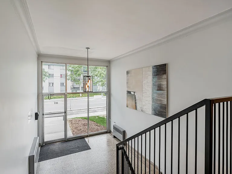 362 McArthur Ave #388-390 — Photo 6