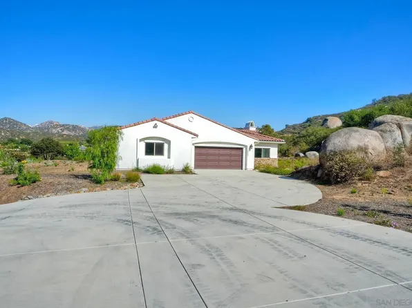 12649 Via Vigneto, Lakeside, CA 92040