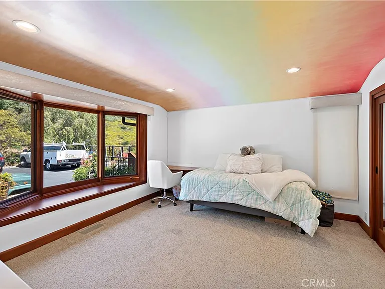 612 Allview Pl — Photo 37