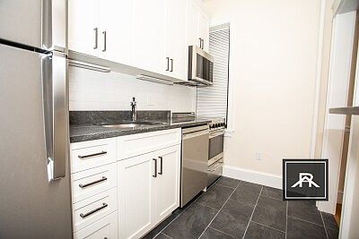 1st image of 1344 Commonwealth Ave #17