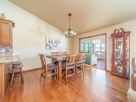 4th image of 2900 Chrystella Dr