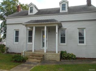 201 W Main St, Saint Jacob, IL 62281