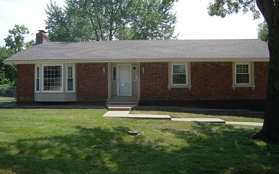 2nd image of 3905 Grant Ave