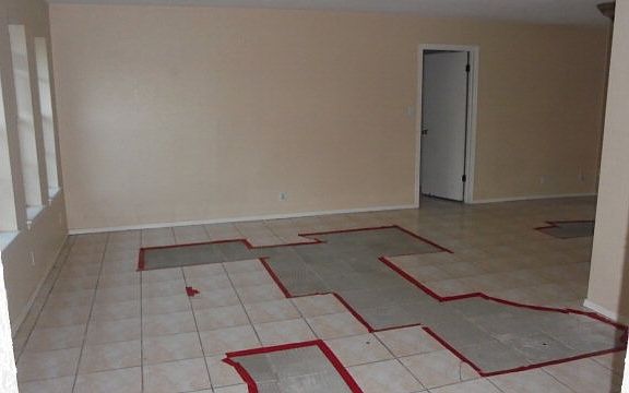 3rd image of 1809 Evergreen Ct
