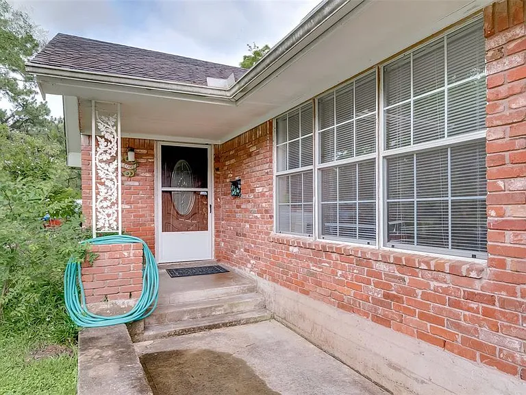 5917 Jason St — Photo 8