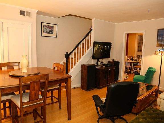 2nd image of 1414 S Barton St APT 446