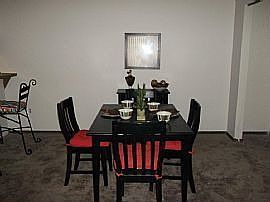 3rd image of 3926 Curry Ln