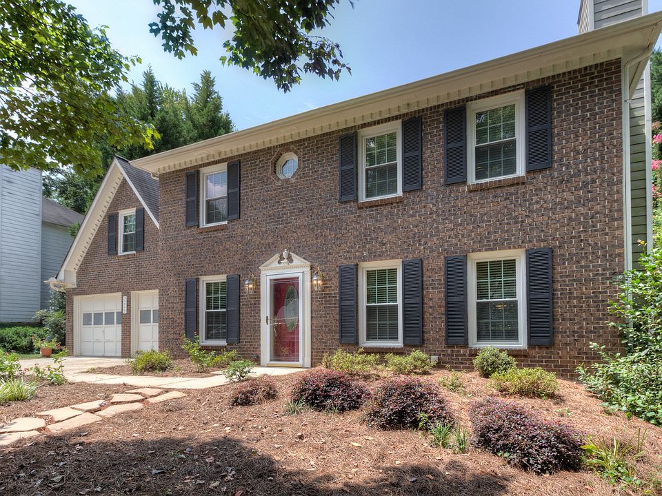 1st image of 4065 Vicksburg Dr