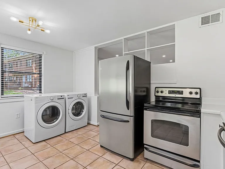 16 Faris Cir — Photo 10