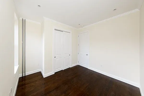 Rented by Avenues Real Estate | media 15