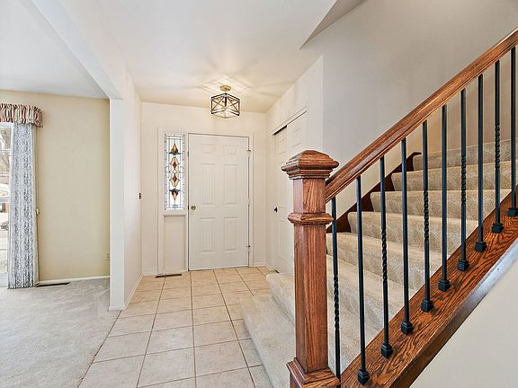 5th image of 1021 Abbey Dr