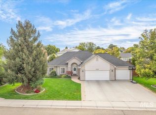 3309 S Raintree Dr, Nampa, ID 83686