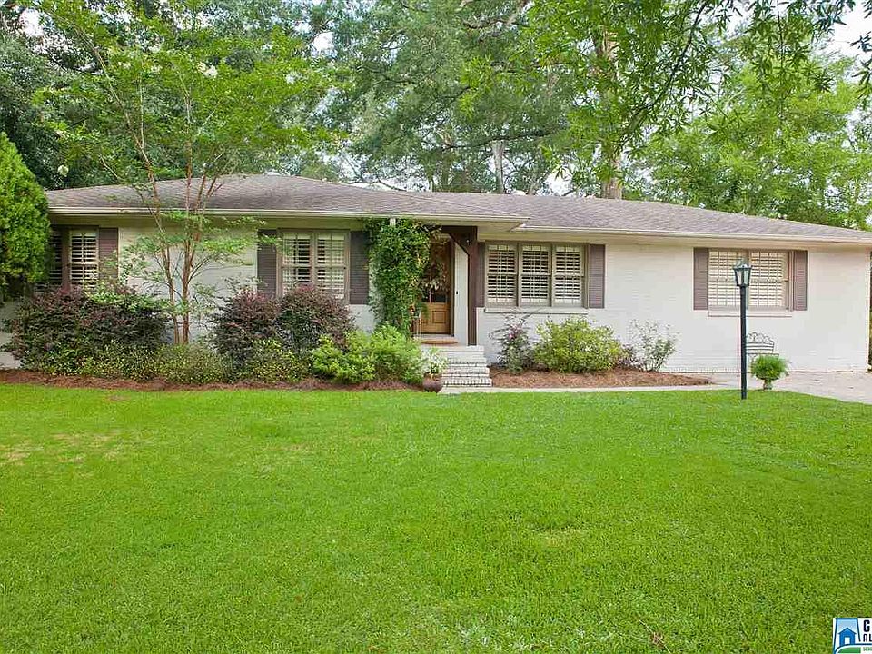1st image of 4009 Meadowlawn Dr