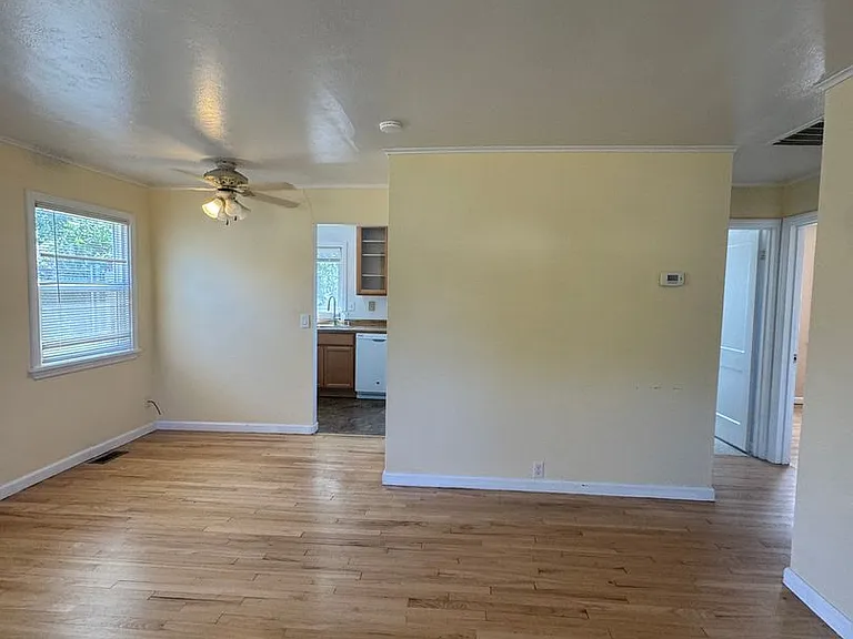 1818 Birch St — Photo 5