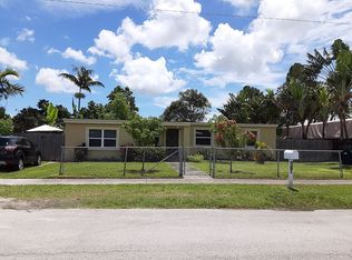 4945 SW 97th Ct, Miami, FL 33165