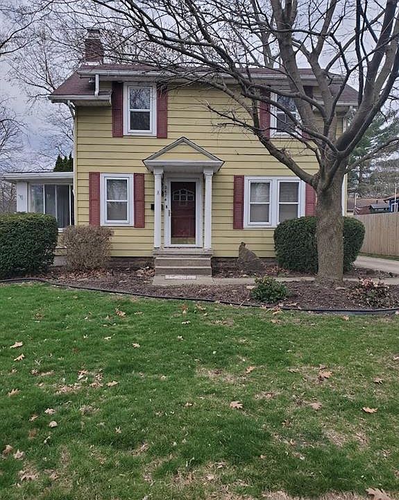 1st image of 2674 Maplewood St