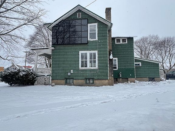 3rd image of 721 Court St