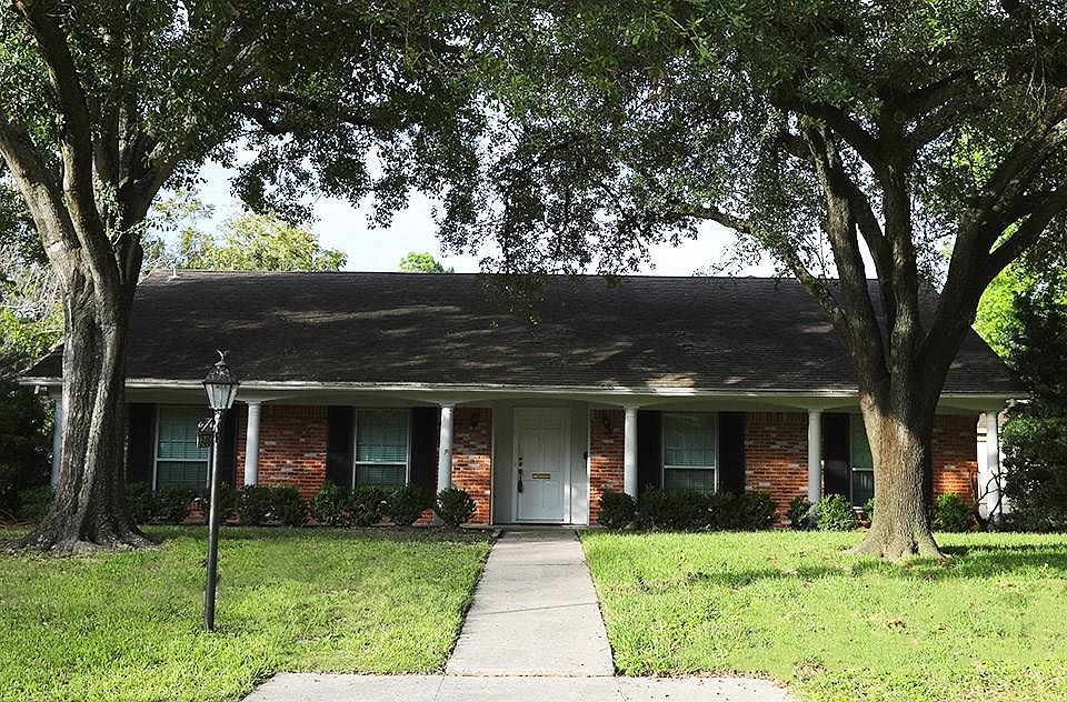1st image of 12466 Barryknoll Ln