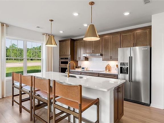 5th image of 141 E Point Dr #406