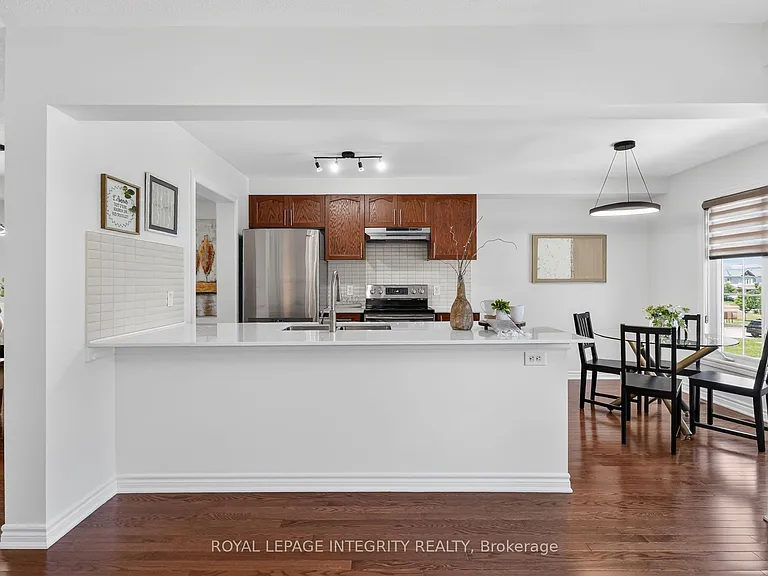 2619 Baynes Sound Way — Photo 17