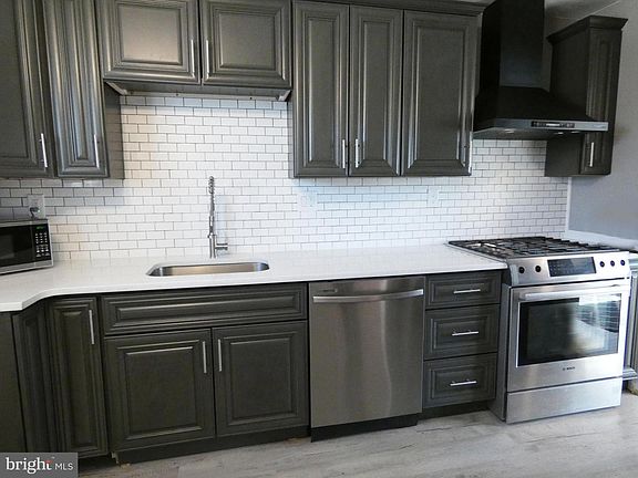 5th image of 395 Hickory Ave