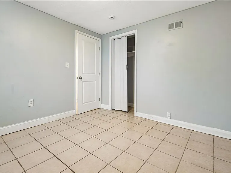 3914 Erdman Ave #1 — Photo 18