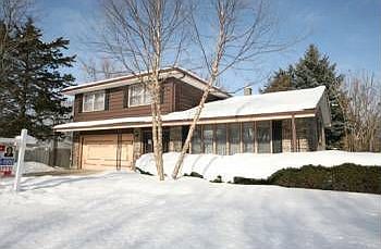 1st image of 316 Pinecroft Dr