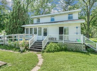 3128 S Wright Rd, McHenry, IL 60050