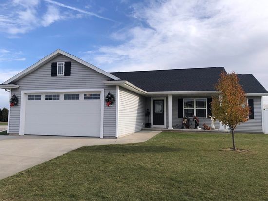 4400 Coriander Ct, Kaukauna, WI 54130