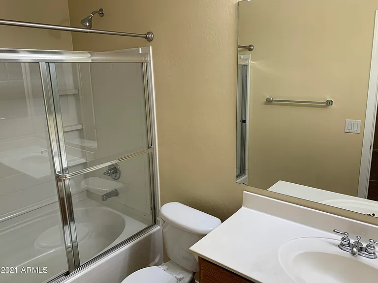 3040 W Cavalry Dr — Photo 11