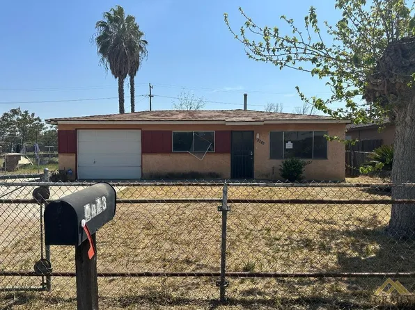 1413 Reese Ave, Bakersfield, CA 93307