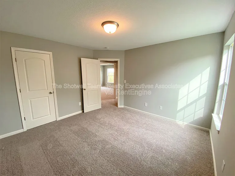 7852 Beeler Farms Ln — Photo 25
